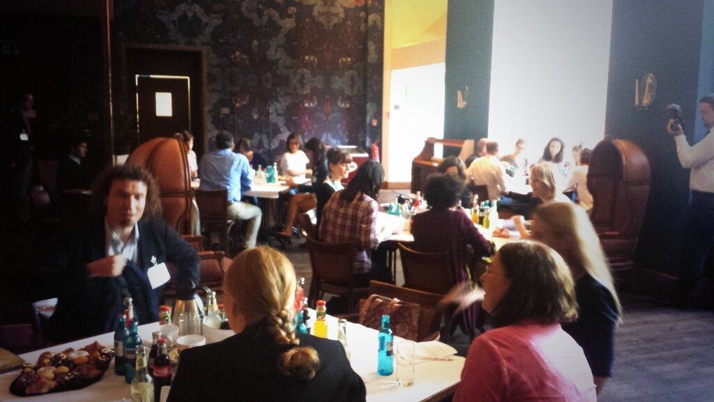 Narrating the First World War and experiencing the World&nbsp;Café