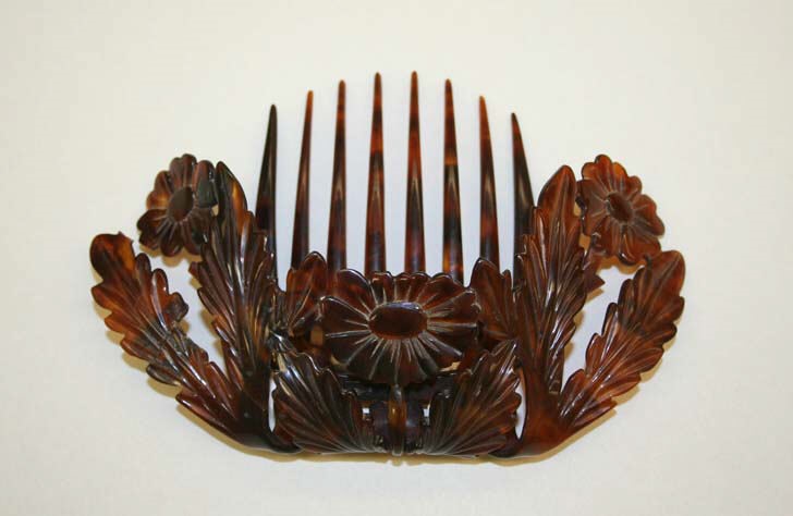 12. A Celluloid Comb
